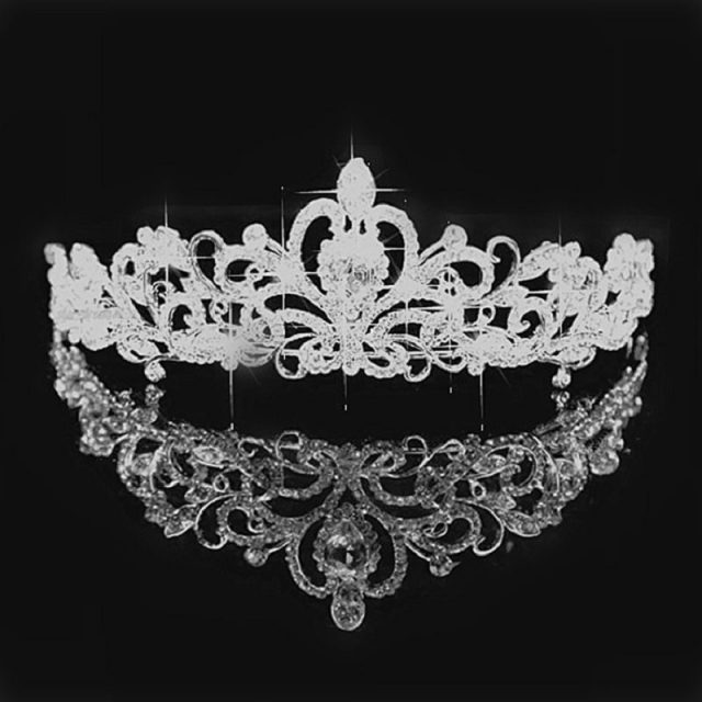 2018 Women Princess Crown Headband Crystal Rhinestone Tiara And Crowns Hair Band Jewelry Silver Bridal Hair Accessories Wedding