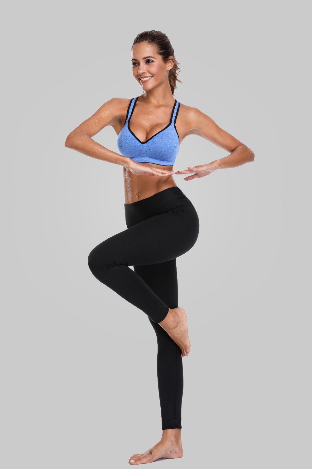 Charmleaks Women Sports Bra Medium Impact Solid Cross Strap Yoga Bra Women Padded Yoga Bra Running Workout Breathable Sport Top Charmleaks Women Sports Bra Medium Impact Solid Cross Strap Yoga Bra Women Padded Yoga Bra Running Workout Breathable Sport Top