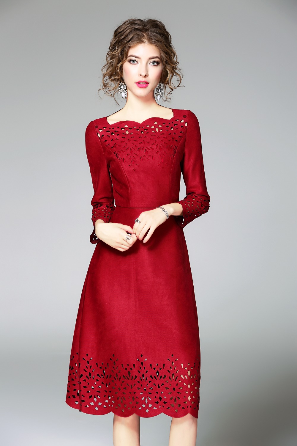 2018 NEW luxury spring Autumn Hollow Out dress Women Clothing winter Party Dress A Line Knee Length slim Suede Fabric dresses 2018 NEW luxury spring Autumn Hollow Out dress Women Clothing winter Party Dress A Line Knee Length slim Suede Fabric dresses
