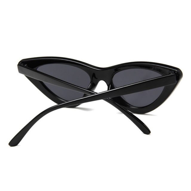 New Retro Fashion Sunglasses Women Brand Designer Vintage Cat Eye Black White Sun Glasses Female Lady UV400 Oculos
