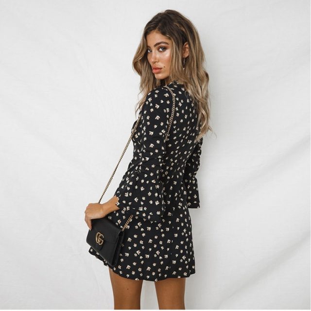 Loosky Elegant Women Dress Hot Polka Dot Printed O-neck Flare Sleeves Mini Dress Sexy Women Red Long Sleeve Short Party Dresses