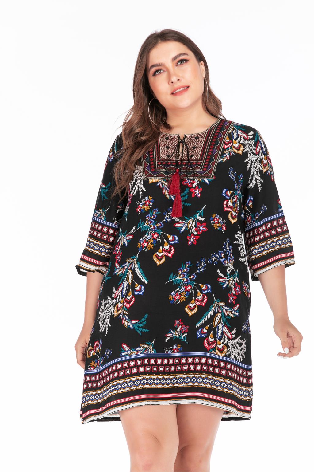 Plus Size Summer Dress 2019 Women Embroidery O Neck Floral Print Short Mini Dress Casual Loose Ladies Tunic Beach Dresses