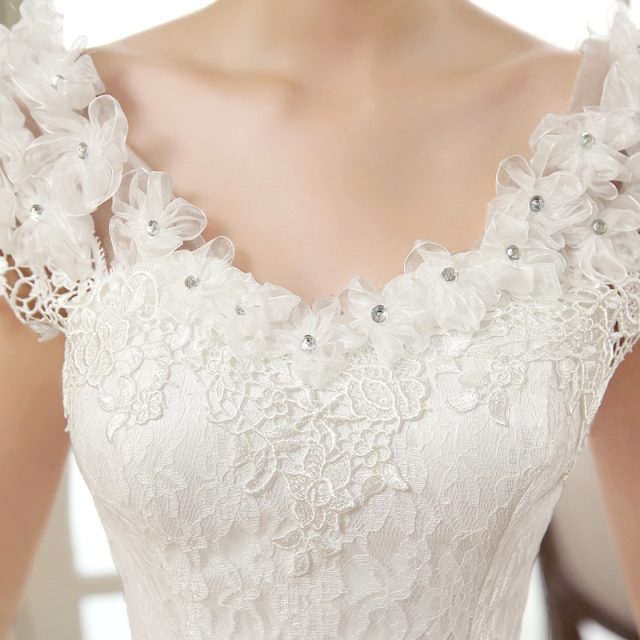 Ball Gown Wedding Dresses 2019 Plus Size Cheap White Lace Appliques Bride Dress Simple Tulle Lace Up Back vestido de noiva