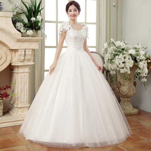 Ball Gown Wedding Dresses 2019 Plus Size Cheap White Lace Appliques Bride Dress Simple Tulle Lace Up Back vestido de noiva