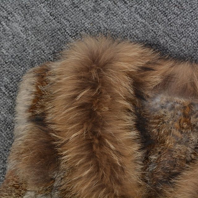 Women Fashion Fur Vests Real Rabbit Fur With Raccoon Fur Collar Gilet Winter Warm Waistcoat S1700