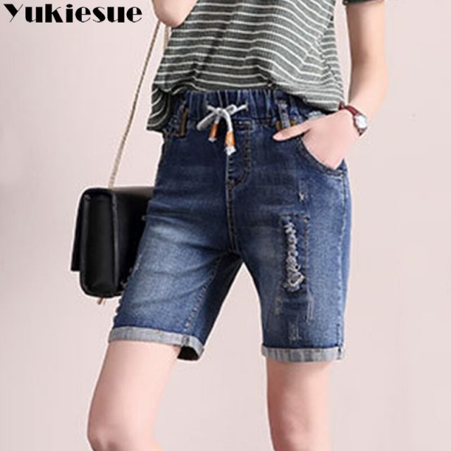 Plus Size 25-31 High Waist ripped Denim Shorts Women 2018 New Summer Elastic Waist Jeans Shorts Femme Loose Hole Shorts