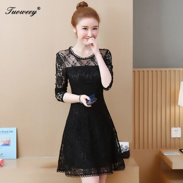 2020 Vintage Women Fashion black sexy Lace Runway Party Dresses Long Sleeve Hollow Out Leaf A-Line Knee-length Dress