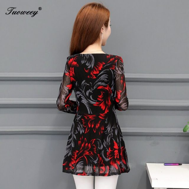 mujer de moda 2020 shirt Ladies Large Size Button Lace V Neck see through Long Sleeve blusa feminina elegant blouse women