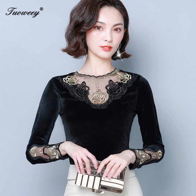 Women clothing floral hollow out Autumn lace Shirt Tops see through basic female Elegant long-sleeve Lace Blouses shirts