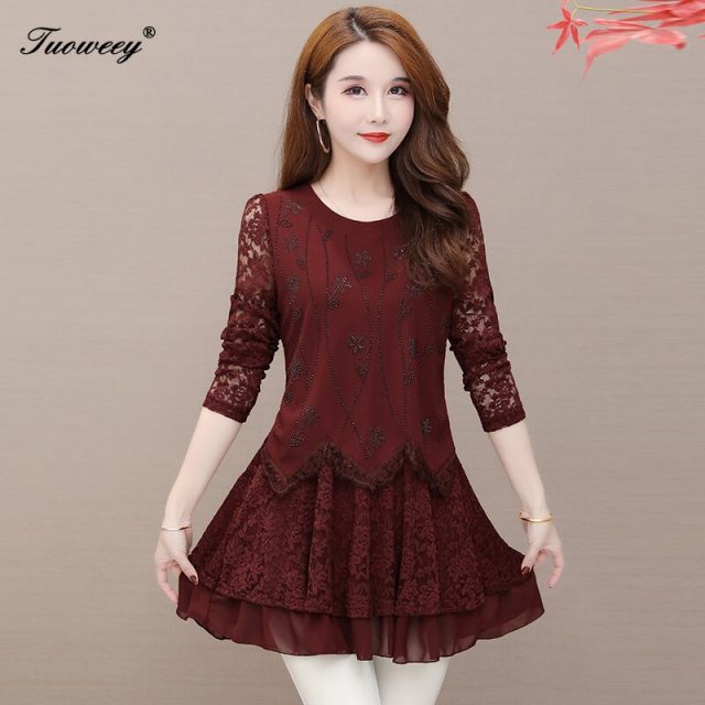 2020 autumn and winter new floral hollow out diamonds bottoming lace shirt top plus size long sleeve elegant mesh shirt top