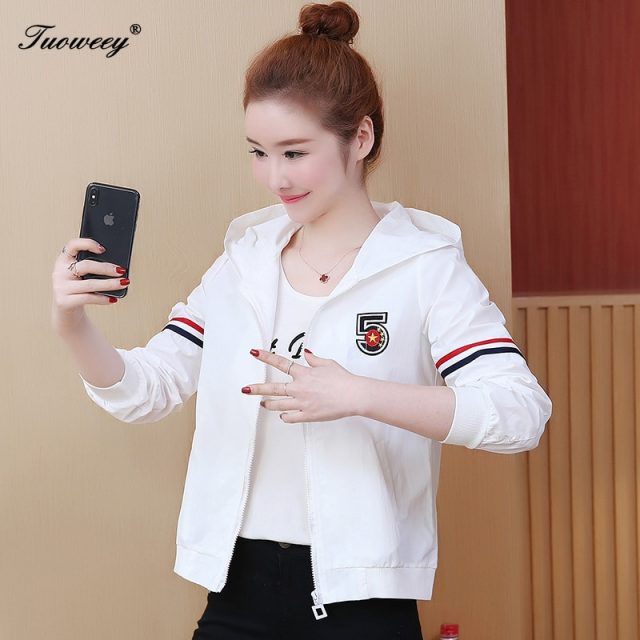 Spring style letter Cute Hooded Windbreaker Jacket For Women pink Jacket Hoodie Coats Female Outdoor Clothing