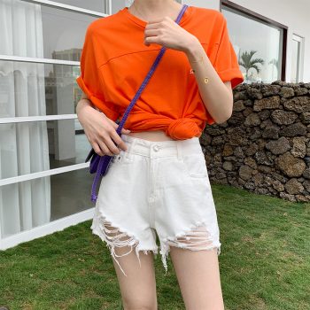 2019 Euro Style Women Denim white solid Shorts Vintage mid Waist Tassel Jeans Shorts Street Wear Sexy Wide Leg Shorts For Summer