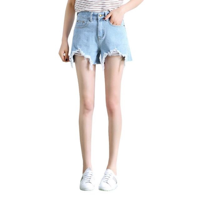 2019 Euro Style Women Denim Shorts Vintage hole mid Waist Tassel Jeans Shorts Street Wear Sexy Wide Leg Shorts For Summer