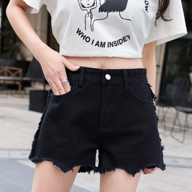 2019 Euro Style white Women Denim Shorts Vintage mid Waist Tassel Jeans Shorts Street Wear Sexy Wide Leg Shorts For Summer