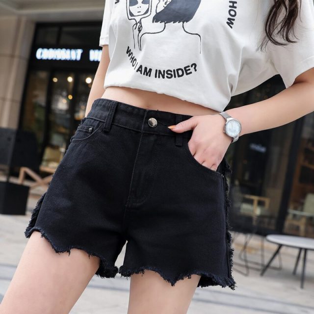 2019 Euro Style white Women Denim Shorts Vintage mid Waist Tassel Jeans Shorts Street Wear Sexy Wide Leg Shorts For Summer