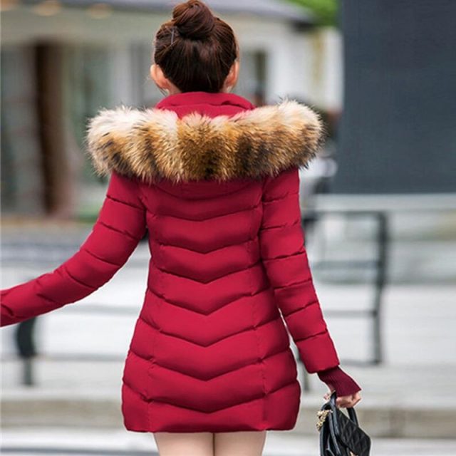 Fashion Winter Jacket Women Big Fur Belt Hooded Thick Down Parkas X-Long Female Jacket Coat Slim Warm Winter Outwear 2019 New