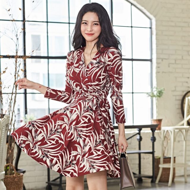 CINESSD The Sexy Vintage Loose Satin Dress Women Autumn Winter Polyester Elegant Flower Print V-neck Beach Dress Vestidos