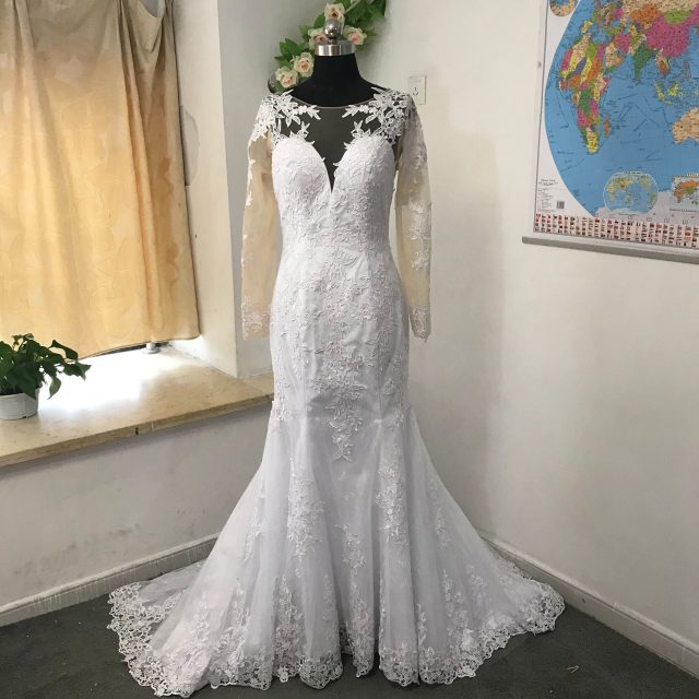 MYYBLE Sheer O-neck Long Sleeve Mermaid Wedding Dress 2020 See Through Illusion Back White Bridal Gowns with Lace Appliques