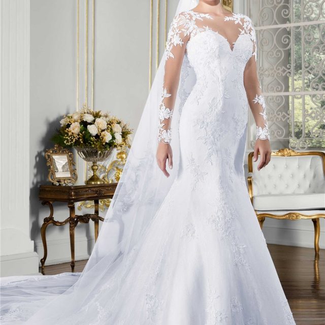 MYYBLE Sheer O-neck Long Sleeve Mermaid Wedding Dress 2020 See Through Illusion Back White Bridal Gowns with Lace Appliques