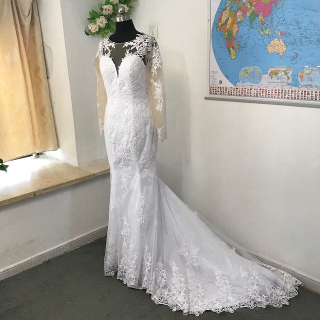 MYYBLE Sheer O-neck Long Sleeve Mermaid Wedding Dress 2020 See Through Illusion Back White Bridal Gowns with Lace Appliques