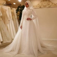 Liyuke Vestido De Noiva 2019 Elegant Long Sleeve O Neck Muslim Wedding Dresses Tulle Zipper Back Lace Islamic Wedding Gowns