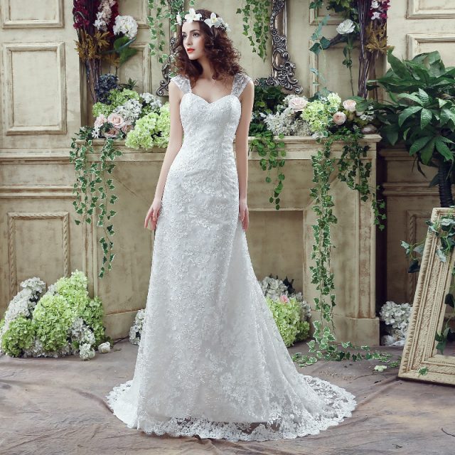 Simple Elegant lace Wedding Dress Strap sleeveless Slim-line Mermaid Embroidery Lace Up Bridal ball Gown