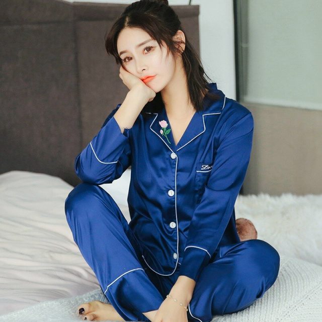 2020 New Autumn Silk Satin Long Sleeve Pajama Sets for Women Sleepwear Suit Pyjama Loungewear Homewear Pijama Mujer Home Clothes