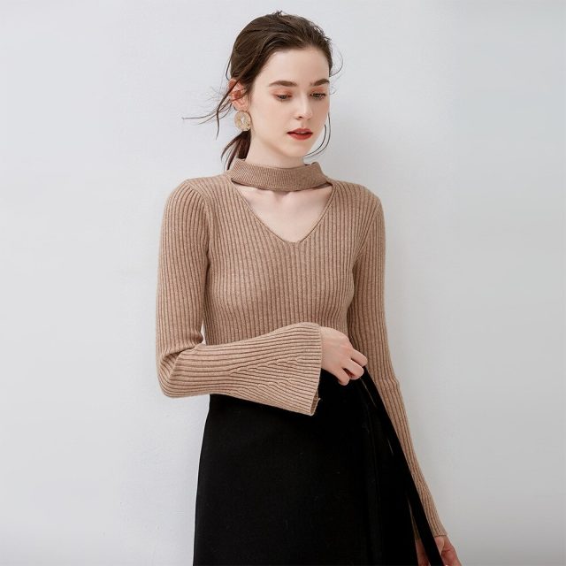 Trumpet Sleeve Sweater Female V-neck Hanging Neck Hollow Bottom Knit Shirt Jacket Head 2019 New Sweater Thick Sweater Pullovers