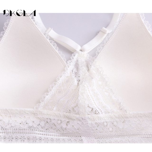 Young Girl Seamless Vest Bra White Thin Cotton Brassiere A B C Cup Women Lingerie Lace Bras Embroidery Sexy Underwear Black