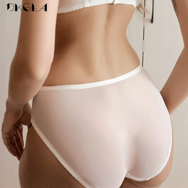 Hollow Out Sexy Underwear 3 Pieces Low-Rise Panties Women Green Black White Underpants Transparent Ladies Lace Briefs Embroidery